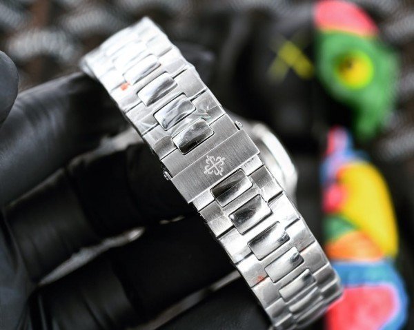 PATEK PHILIPPE AUTOMATIC CALENDAR EDITION PRIMIUM WATCH - Image 3