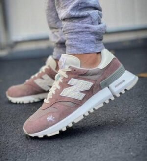 Branded NB RC 1300 Kith Antler