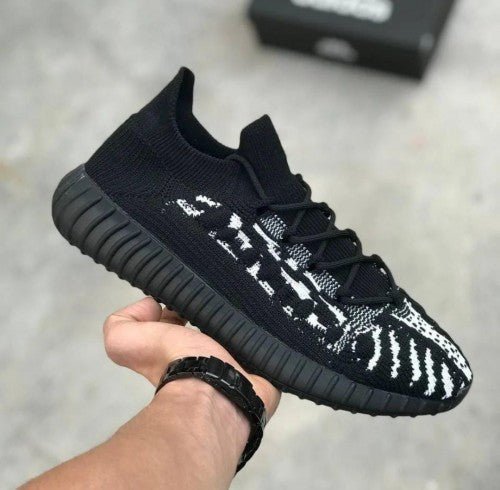 Branded Yezzy Boost 350 V2 CMPCT Slate Black - Image 3