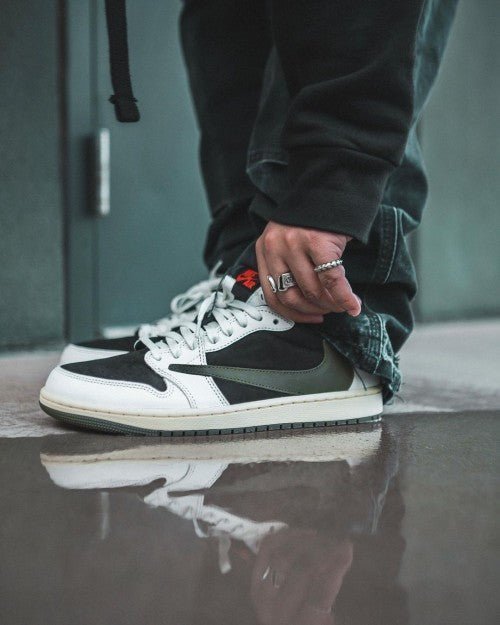 Branded Sneakers Travis Fragment Low Olive Green SEMI UA - Image 2