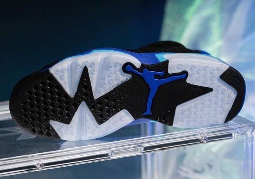 Branded AJ AIR RETRO 6 Aqua - Image 2