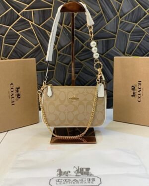 Coach_Classy_Flowe_Patch_Sling_Bag