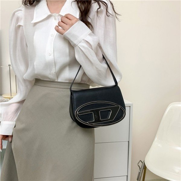 Diesel 1DR Shoulder Bag With OG Box & Dust Bag & Extra Shoulder Strap (Black-442)(BSB) - Image 3