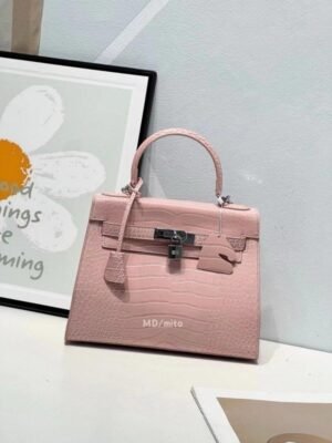 Hermes Blanc Crocodile Niloticus Pink
Encrusted Birkin Bag With OG Box & Dust Bag (1080 Pink)
