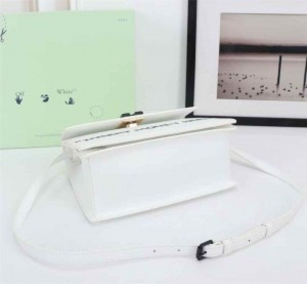 Off-White Leather Insert Money Here Jitney 1.4 Shoulder Bag (Insert Money Here 88537 White)(LB) - Image 4