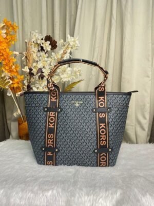 Michael Kors Maeve Monogram-Print Tote Bag With Dust Bag (Black_22314)(LB)