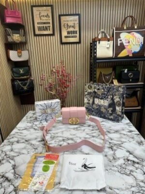 CHRISTIAN DIO R MONTAIGNE HANDBAG WITH OG BOX DUST BAG & CARRY BAG [PINK](MT)