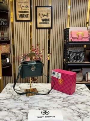 TOR Y BURCH BRITTEN HANDBAG CROCODILE PRINT WITH OG BOX AND DUST BAG AND SLING (GREEN) (S2)(MT)