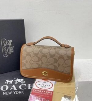 Coach Bea Crossbody medium bag with OG box 334(BR)