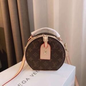 louis-vuitton Petite Boite Chapeau 40(BR)