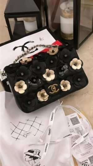 Chanel camellia flower handbag with box(BH)